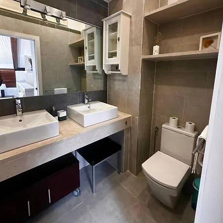 Atuaire Encanto Urbano Rozando La Catedral Con Parking Incluido Apartment